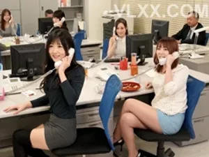 Cuộc sống nghèo khó, cậu em trai bán chị gái mong được đổi đời